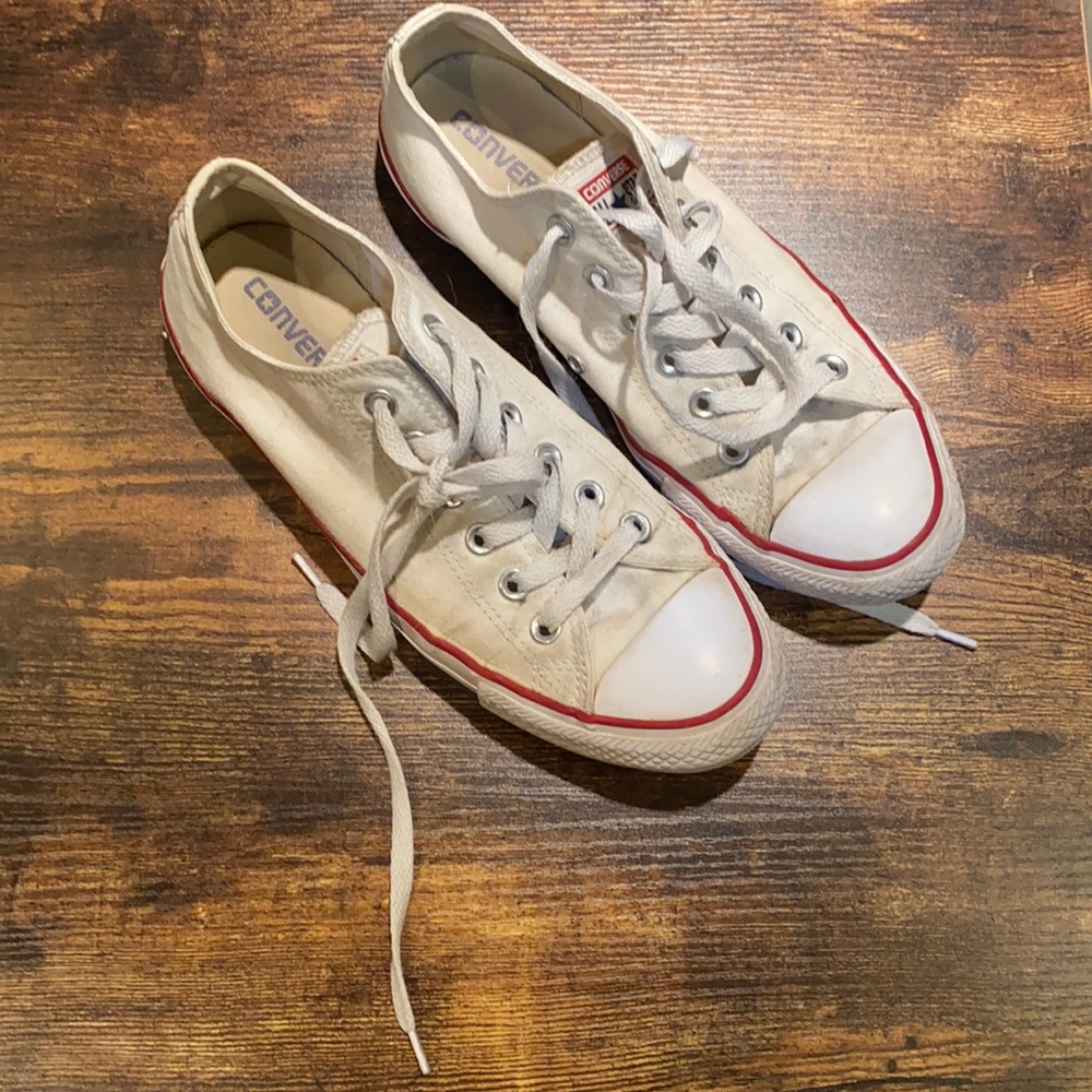 Vintage white converse worn 10x